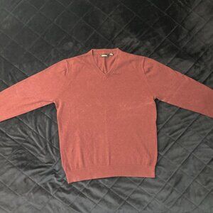 Men's Claiborne V-Neck Sweater Size Large